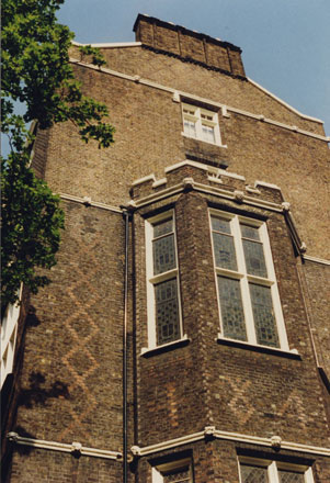 Descriptive Image Name